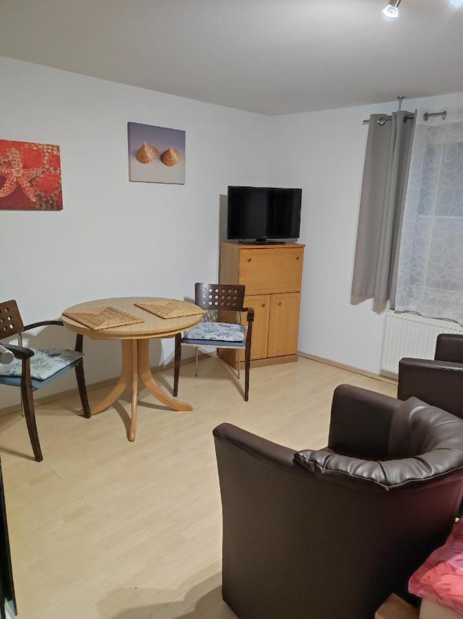 Fewo Ueckeritz /Manja Apartment Bagian luar foto